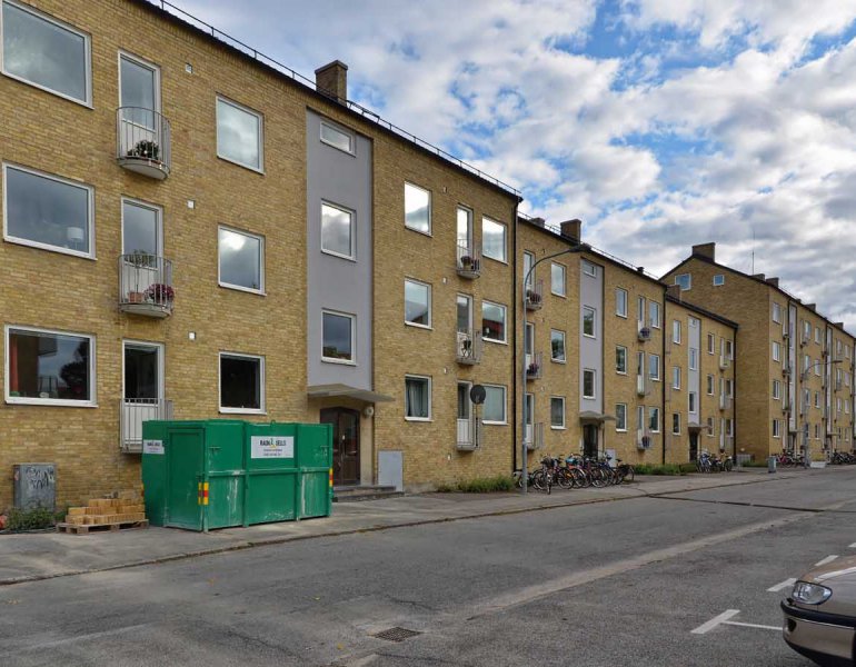 Remont elewacji wraz wymianą stolarki okiennej, bloki mieszkalne, Lund, Szwecja
