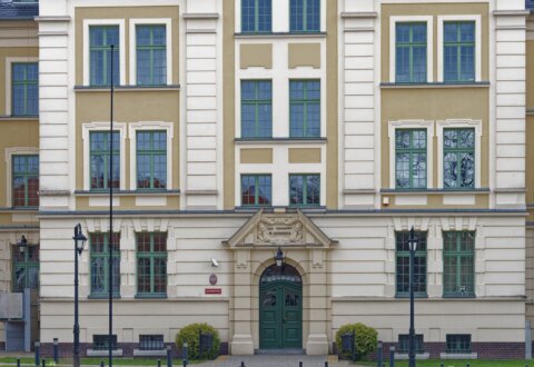 (PL) Wymiana stolarki w budynku Sądu Rejonowego w Ostródzie