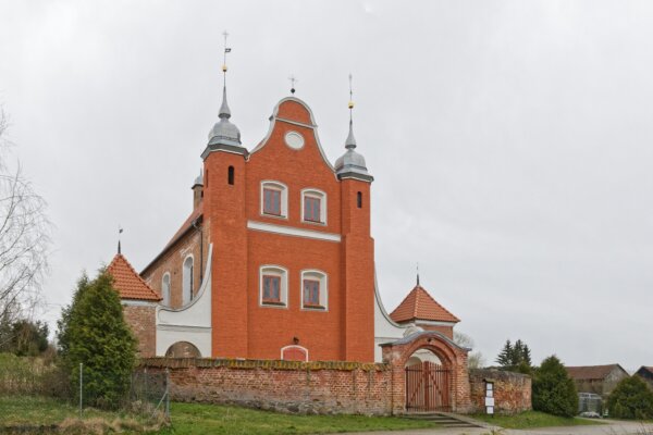 USŁUGI STOLARSKIE DLA OBIEKTÓW SAKRALNYCH